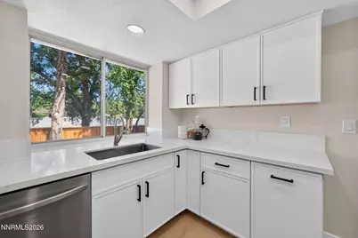 3039 Bramble Drive, Reno, NV 89509 - Photo 14
