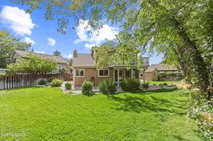 4766 Yukon Ct, Carson City, NV 89706 - Photo 8