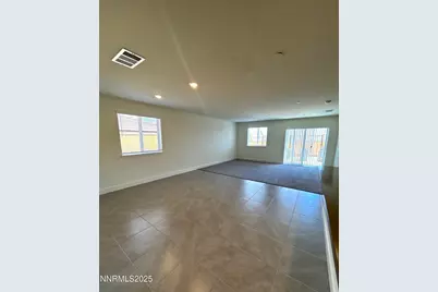 963 Cascade Range Drive, Sparks, NV 89436 - Photo 4