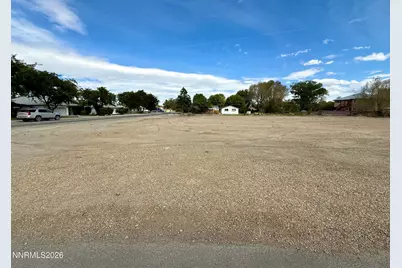 456 S Whitacre Street, Yerington, NV 89447 - Photo 1