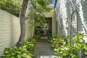 4919 W Lakeridge Terrace, Reno, NV 89509 - Photo 2