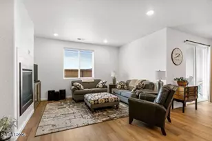 3274 Eleanor Wy, Fernley, NV 89408 - Photo 4