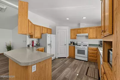1475 Banner Avenue, Silver Springs, NV 89429 - Photo 12