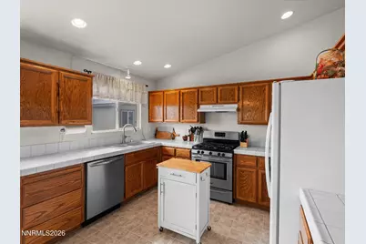 542 St Louis Road, Fernley, NV 89408 - Photo 14