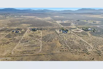 2068 E Valley Road, Minden, NV 89423 - Photo 8