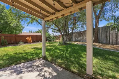 704 Glen Meadow Drive, Sparks, NV 89434 - Photo 30