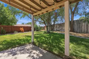 704 Glen Meadow Dr, Sparks, NV 89434 - Photo 30