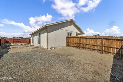 201 Emigrant Way, Fernley, NV 89408 - Photo 44