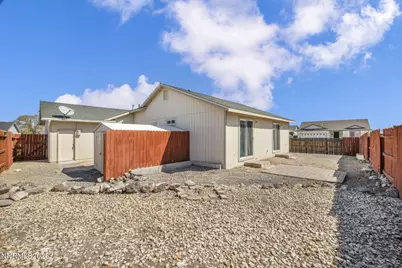201 Emigrant Way, Fernley, NV 89408 - Photo 32
