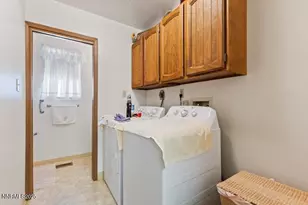 1510 Mayberry Dr, Reno, NV 89509 - Photo 12