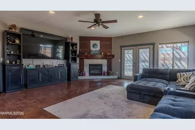654 Canary Circle, Fernley, NV 89408 - Photo 14