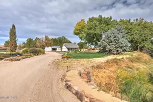 1220 Strasdin Ln, Fallon, NV 89406 - Photo 24