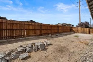 408 Fort Sutter Blvd, Fernley, NV 89408 - Photo 22