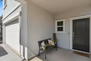 8851 Trifid St, Reno, NV 89506 - Photo 2