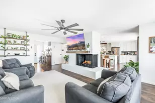 3400 Lodestar Ln, Reno, NV 89503 - Photo 12