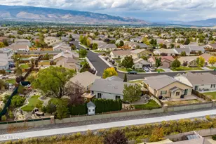 10380 Rosemount Dr, Reno, NV 89521 - Photo 42