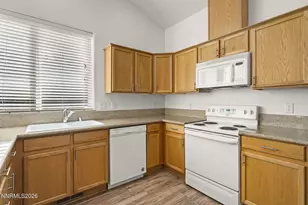5658 Hunting Creek Way, Sparks, NV 89436 - Photo 14