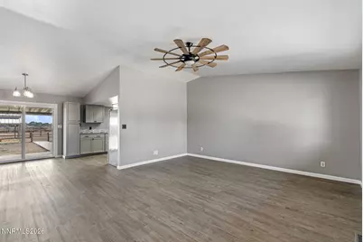 1006 Opal Way, Fernley, NV 89408 - Photo 6