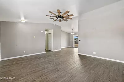 1006 Opal Way, Fernley, NV 89408 - Photo 4