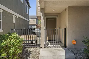 915 Garden Ct, Indian Hills, NV 89705 - Photo 6