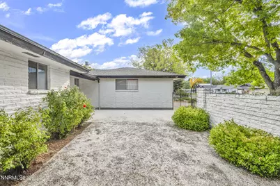 604 W Long Street, Carson City, NV 89703 - Photo 4