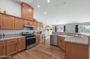 3140 Snowberry St, Silver Springs, NV 89429 - Photo 6
