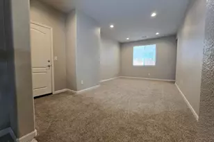 300 Granite Ct, Dayton, NV 89403 - Photo 6