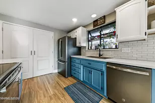 3318 Candelaria Dr, Sparks, NV 89434 - Photo 8
