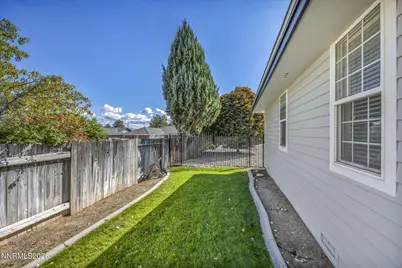 1724 Pinoak Lane, Carson City, NV 89703 - Photo 8