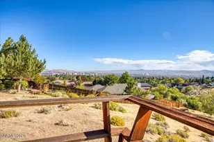 1560 Kestrel Ct, Reno, NV 89509 - Photo 4