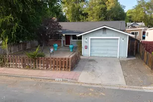 402 Corbett St, Carson City, NV 89706 - Photo 4