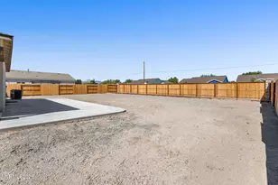 880 Jill Marie Ln, Fernley, NV 89408 - Photo 24
