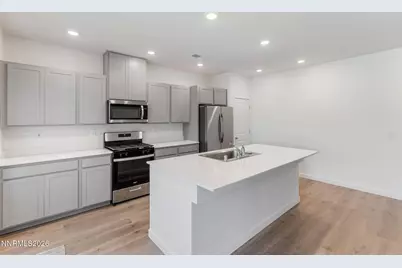 880 Jill Marie Lane, Fernley, NV 89408 - Photo 8