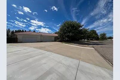 875 Taos Court, Fallon, NV 89406 - Photo 2