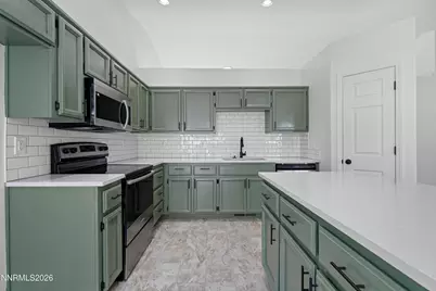304 Lariat Street, Fernley, NV 89408 - Photo 14