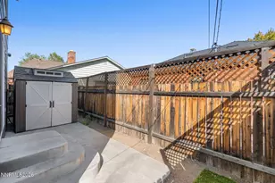 880 Salazar Ln, Reno, NV 89509 - Photo 40