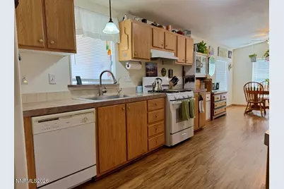10 Rue De La Azure Lane, Sparks, NV 89434 - Photo 8