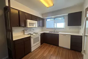 489 Smithridge Park, Reno, NV 89502 - Photo 2