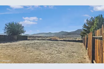577 Yellow Jacket Road, Dayton, NV 89403 - Photo 24