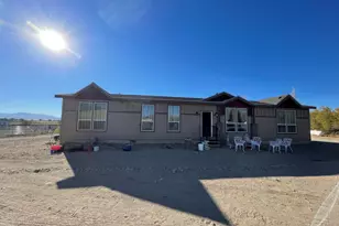 31 Amanette Way, Yerington, NV 89447 - Photo 2
