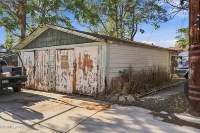 420 Holcomb Avenue, Reno, NV 89502 - Photo 16