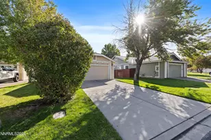 7642 Water View Wy, Reno, NV 89511 - Photo 2