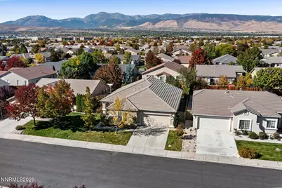 10295 Lucente Way, Reno, NV 89521 - Photo 8