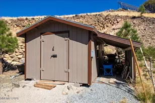 16480 Logan Meadow Ln, Reno, NV 89511 - Photo 38