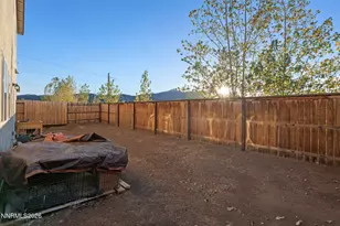 613 Pleasant Vis Dr, Reno, NV 89506 - Photo 20