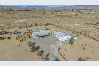 5285 Lemon Street, Silver Springs, NV 89429 - Photo 2