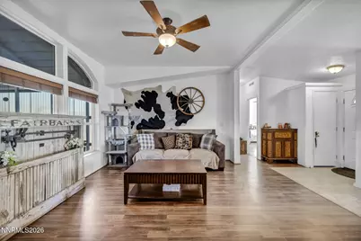 5285 Lemon Street, Silver Springs, NV 89429 - Photo 10