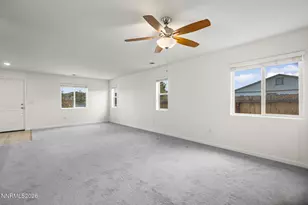 9201 Logan Creek Rd, Reno, NV 89506 - Photo 8