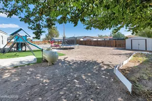 18 Scarsdale Dr, Yerington, NV 89447 - Photo 26