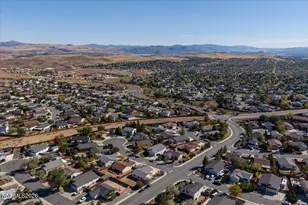 6993 Haydn Ct, Sun Valley, NV 89433 - Photo 34